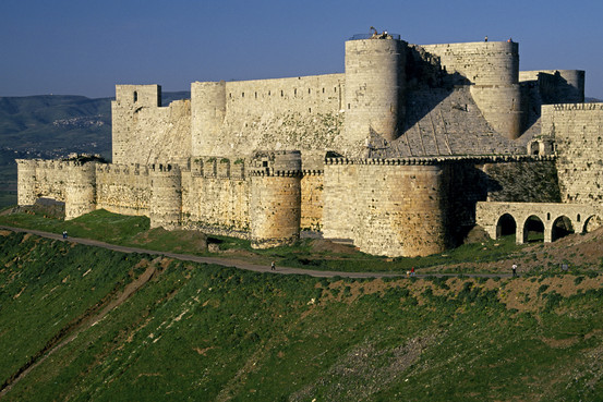 في قلعة الحصن, قلعة صليبية من 12th إلى 13th قرون, الذي يطل على سهول الصور حمص جيتي