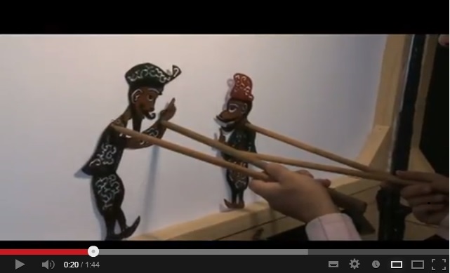 Video of a refugee shadow puppeteer, working in Lebanon