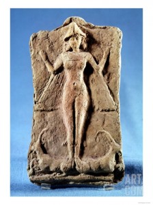 Plaque d'une déesse à ailes, Peut-être Ishtar, Debout sur deux bouquetins, Ras Shamra de (Ugarit)
